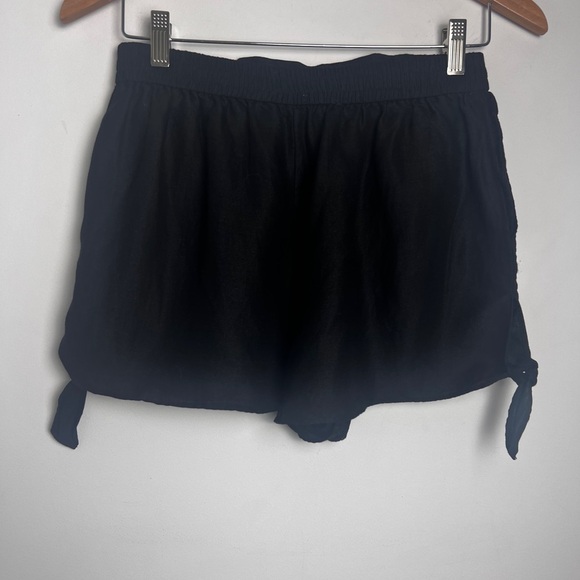 Aritzia Wilfred Women's Sz S Black Linen Pockets Lightweight Tie Up Hem Shorts - Picture 2 of 6